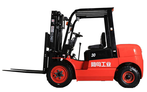3.0-3.5噸T3國(guó)產(chǎn)發(fā)動(dòng)機(jī)內(nèi)燃叉車（排放標(biāo)準(zhǔn)國(guó)3）